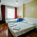 Hotel Sahra