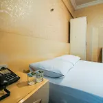 Sahra Hotel 3*