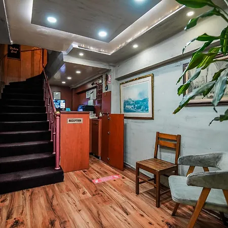 Hotel Sahra